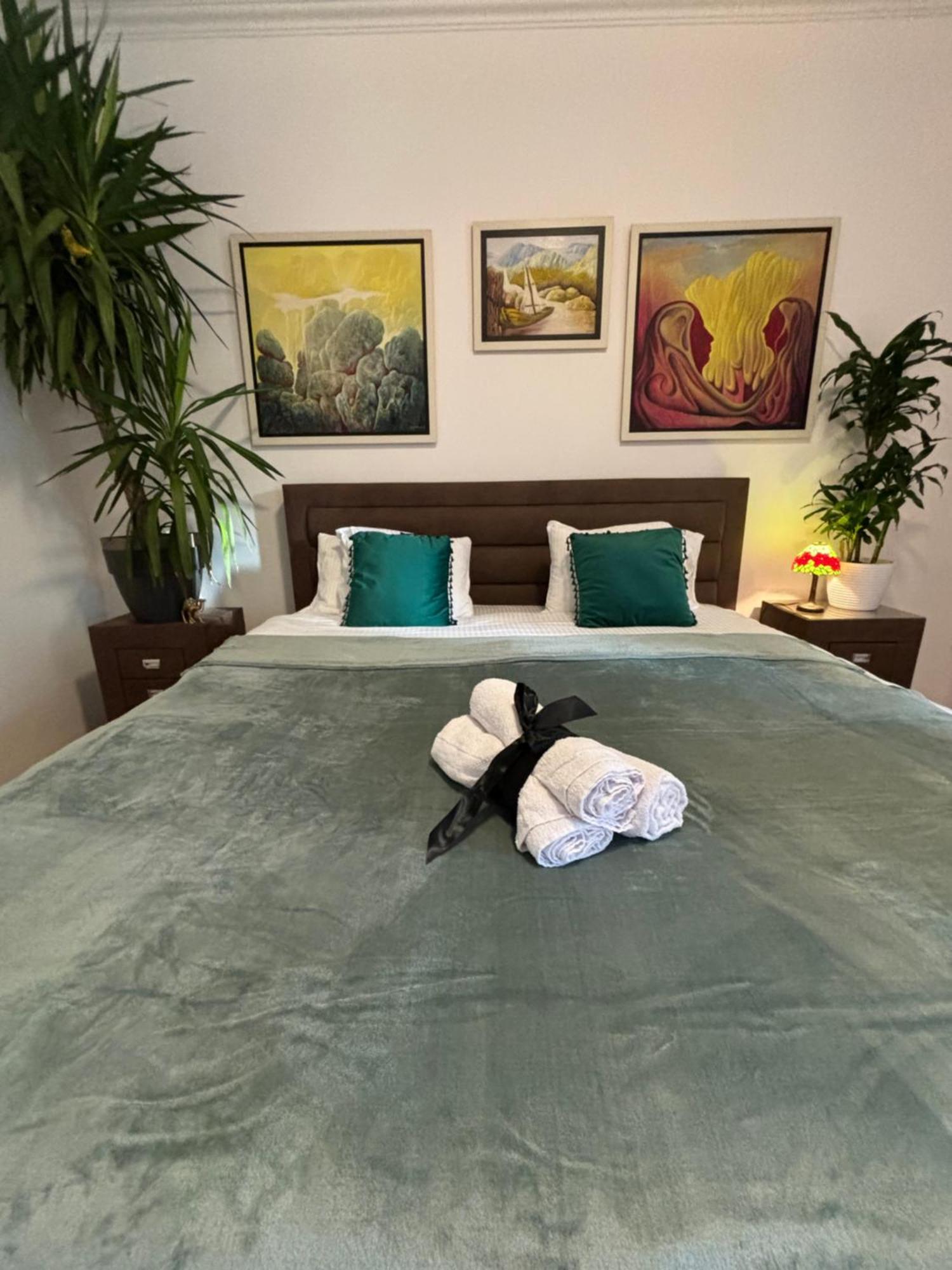 Appartamento Stylish King Downtown Podgorica Esterno foto